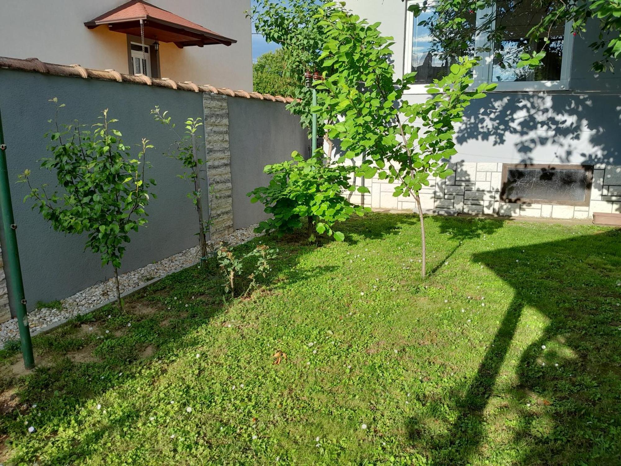 Apartman Kod Dide I Bake Vukovar Bagian luar foto